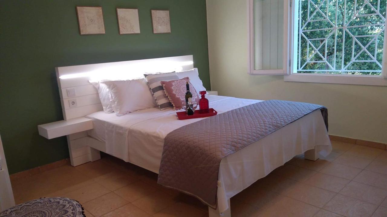Olive Garden Guest House Кипарисия Екстериор снимка